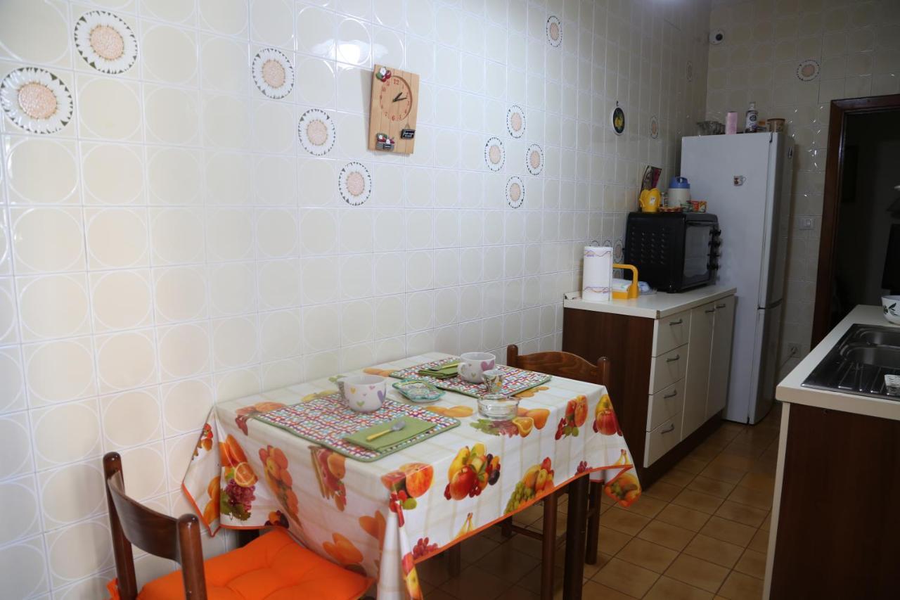 Stanza In Appartamento Napoli Ngoại thất bức ảnh